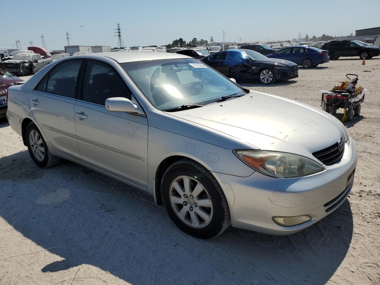 2003 Toyota Camry Le VIN: 4T1BE32K93U712798 Lot: 75722454