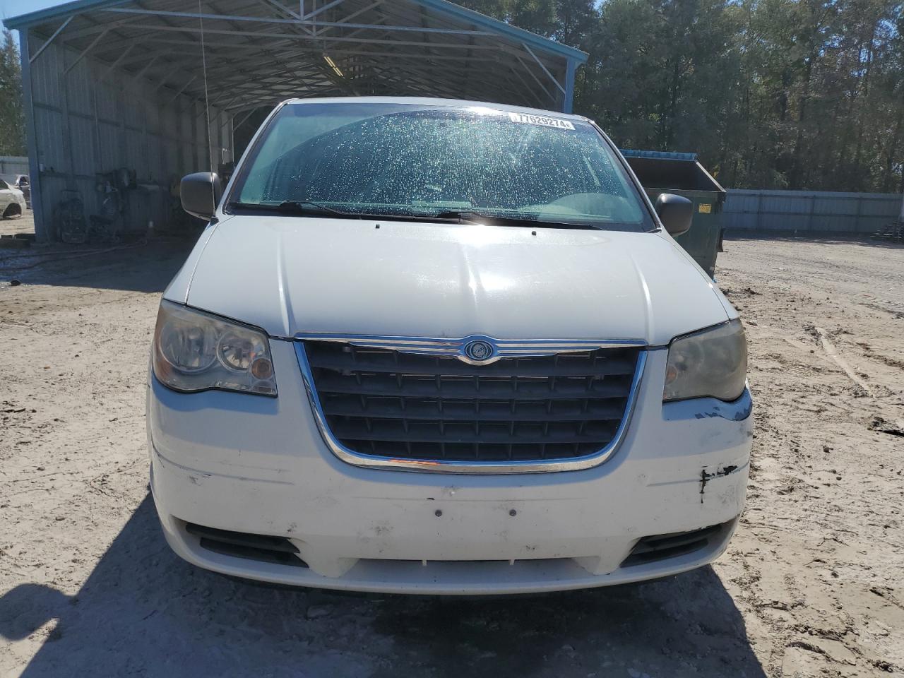 2008 Chrysler Town & Country - Image 5