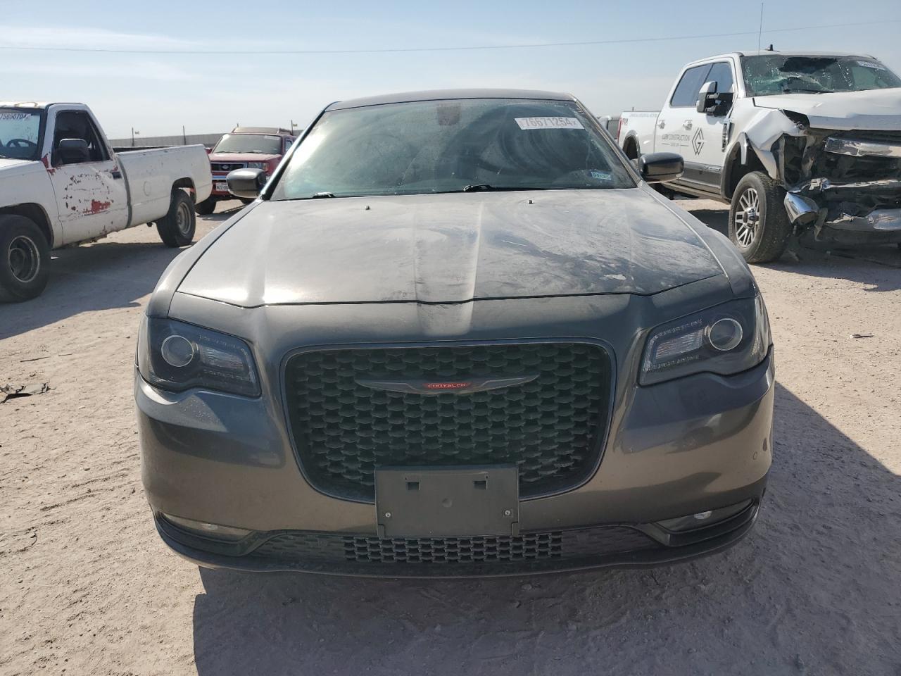 2021 Chrysler 300 - Image 5