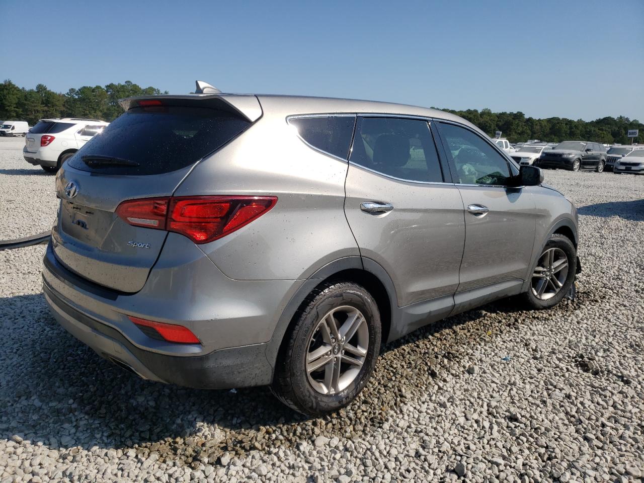 2017 Hyundai Santa Fe - Image 3