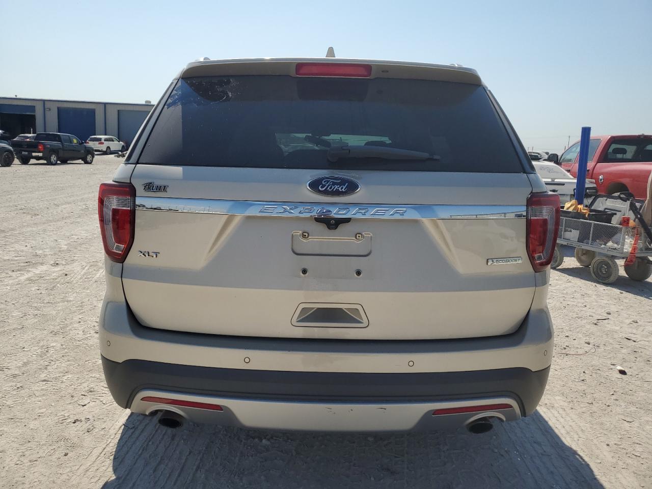 1FM5K7DH3HGB30801 2017 Ford Explorer Xlt