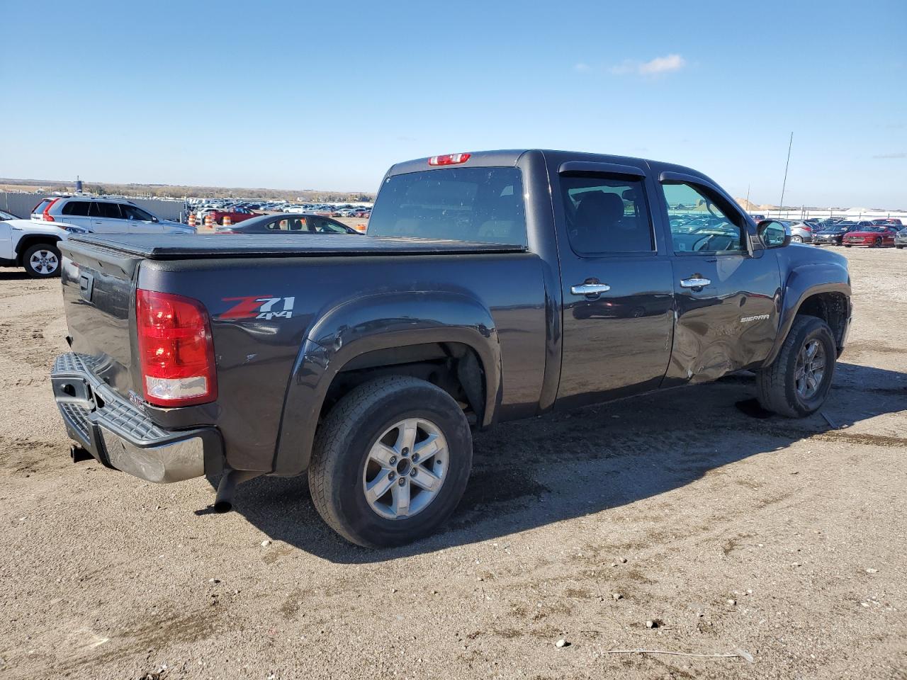 2010 GMC Sierra - Image 3