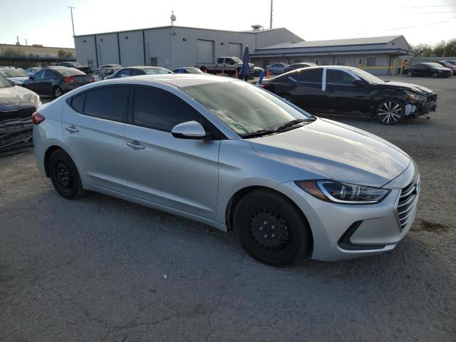  HYUNDAI ELANTRA 2017 Серебристый