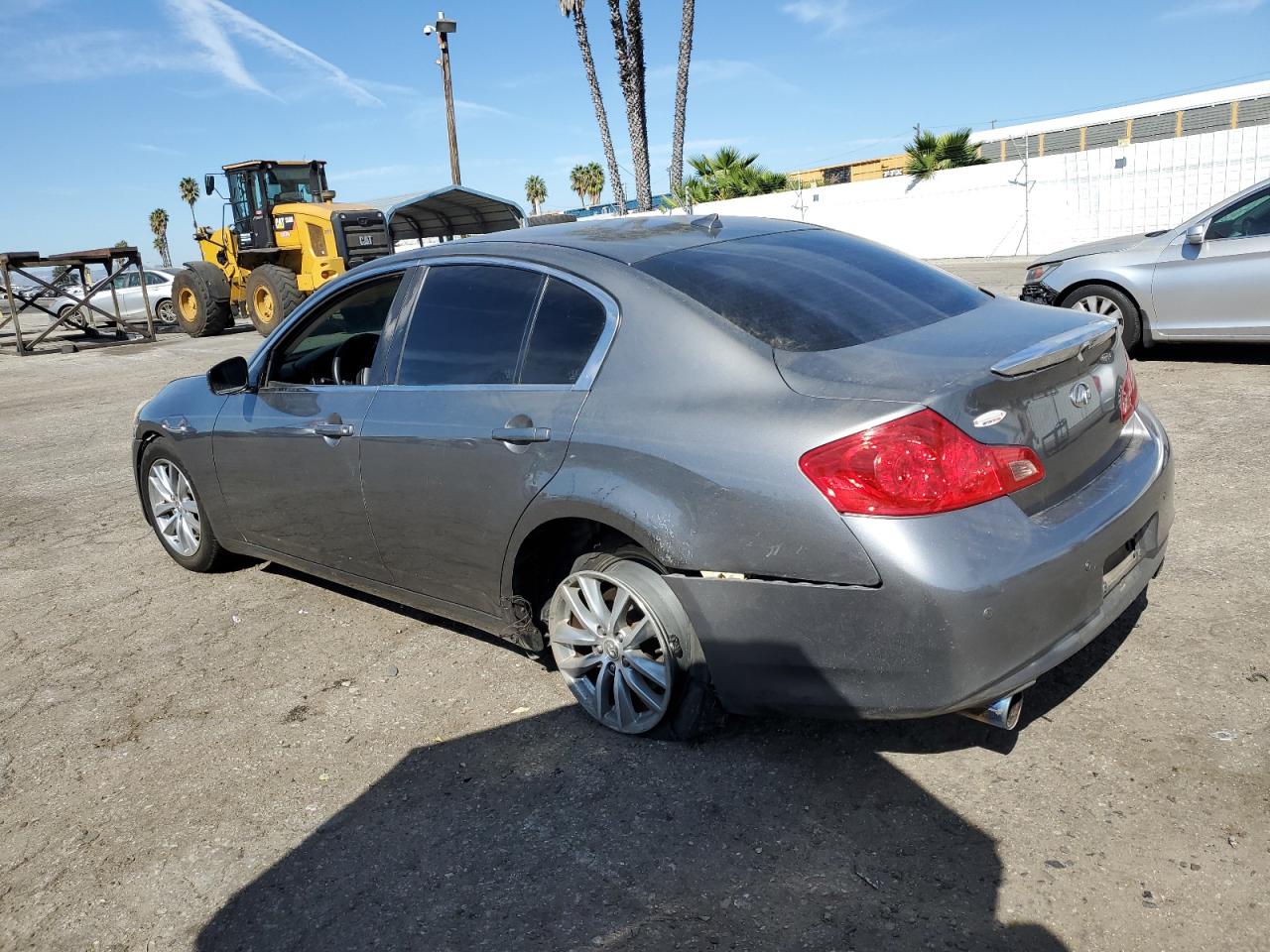 2012 Infiniti G - Image 2