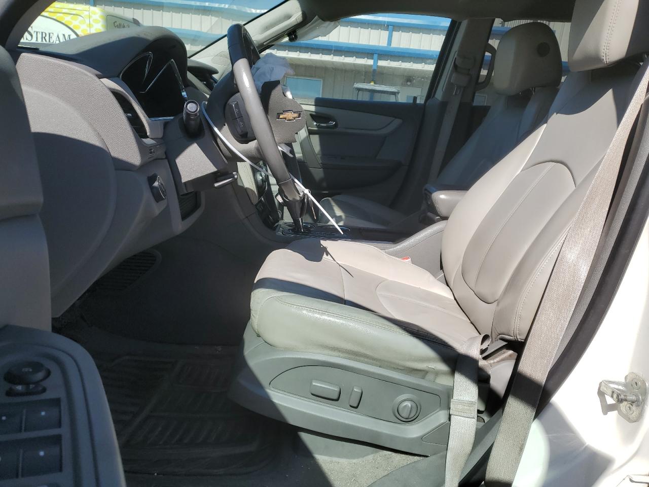 2014 Chevrolet Traverse - Image 7