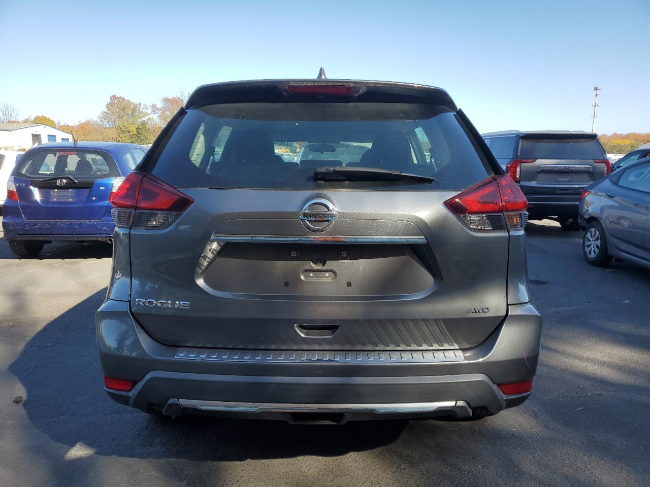 2018 Nissan Rogue S VIN: 5N1AT2MV1JC770944 Lot: 77610524