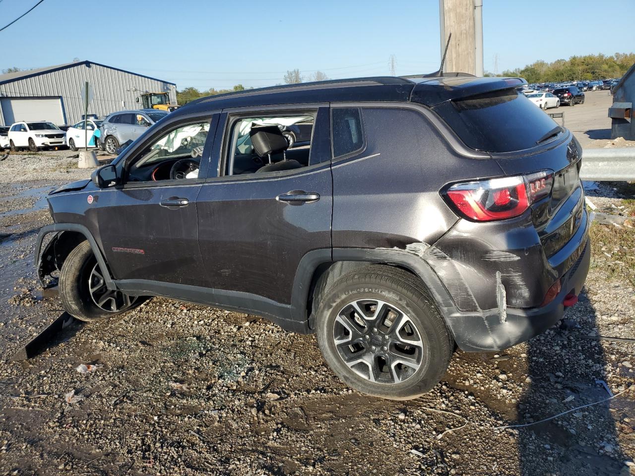 2019 Jeep Compass - Image 2