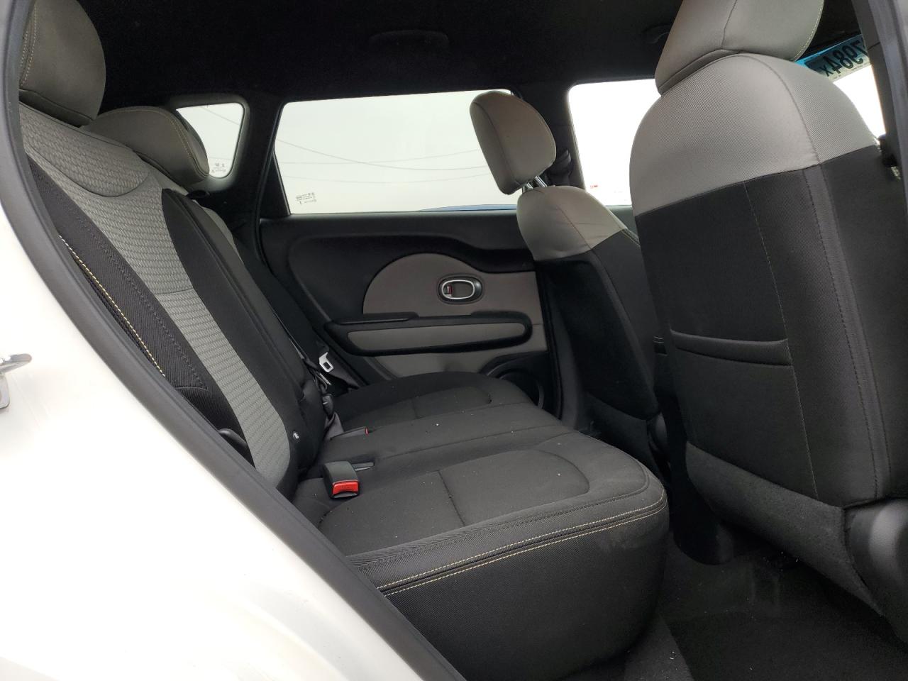 2016 Kia Soul + VIN: KNDJP3A55G7319391 Lot: 76337984