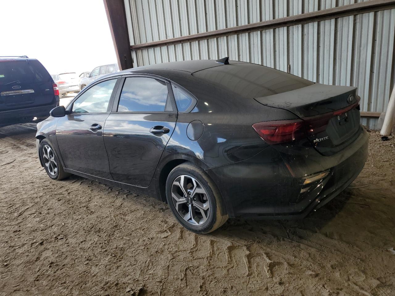 VIN 3KPF24AD4KE135828 2019 KIA FORTE no.2