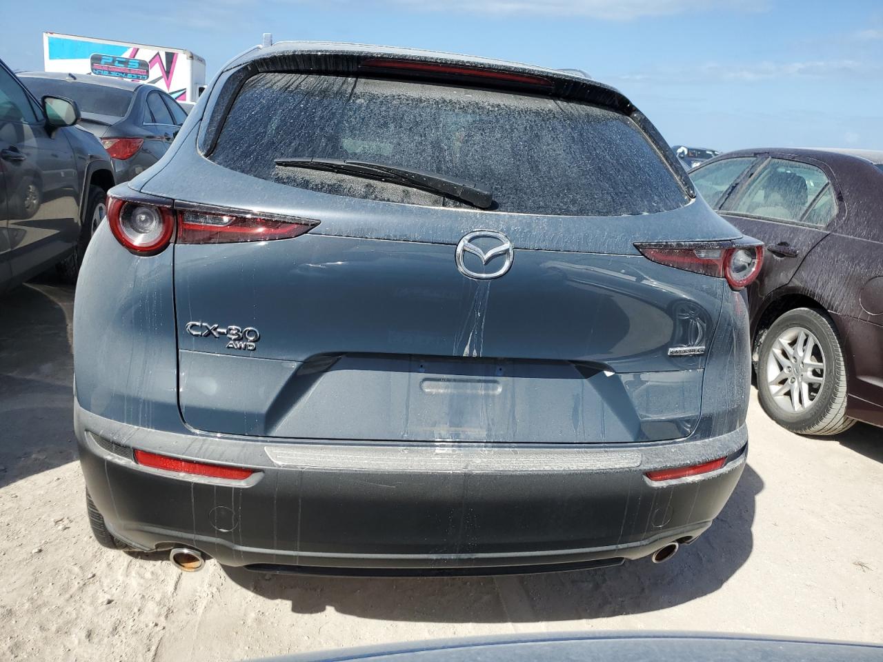 2023 Mazda Cx-30 Preferred VIN: 3MVDMBCM2PM563279 Lot: 76935934