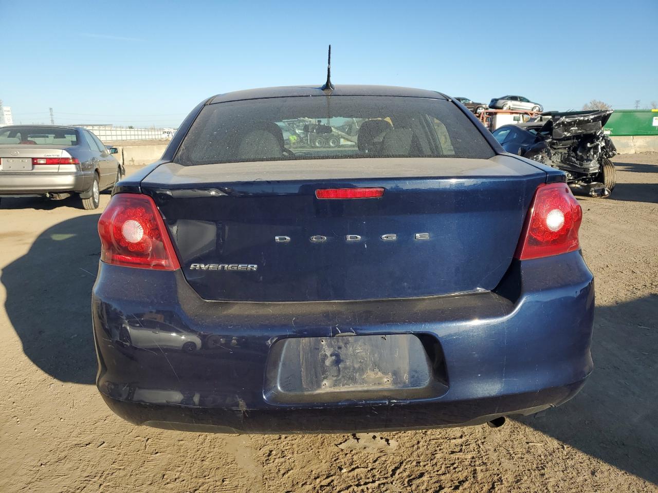 2014 Dodge Avenger - Image 6