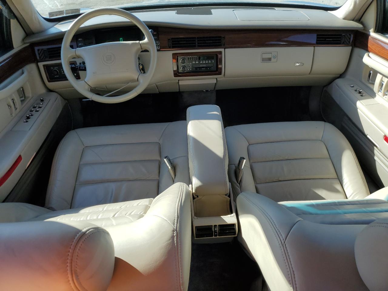 1994 Cadillac Deville VIN: 1G6KD52B3RU276531 Lot: 74322784