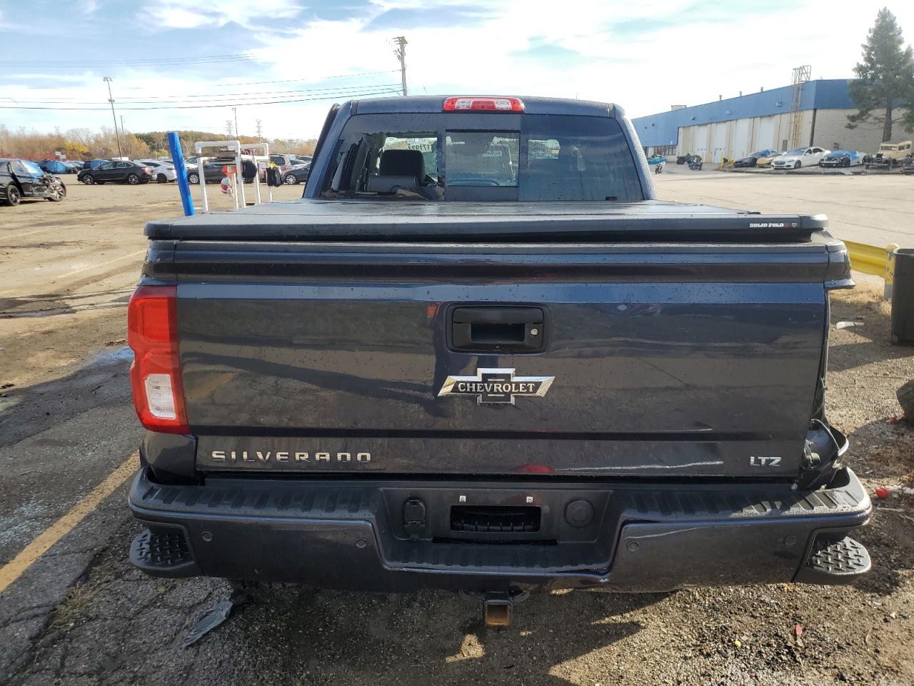 2018 Chevrolet Silverado K1500 Ltz VIN: 3GCUKSEJ3JG366637 Lot: 77171924