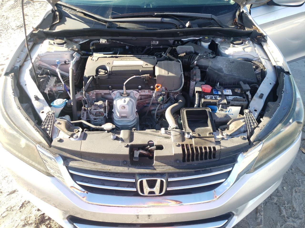 1HGCR2F34FA127774 2015 Honda Accord Lx