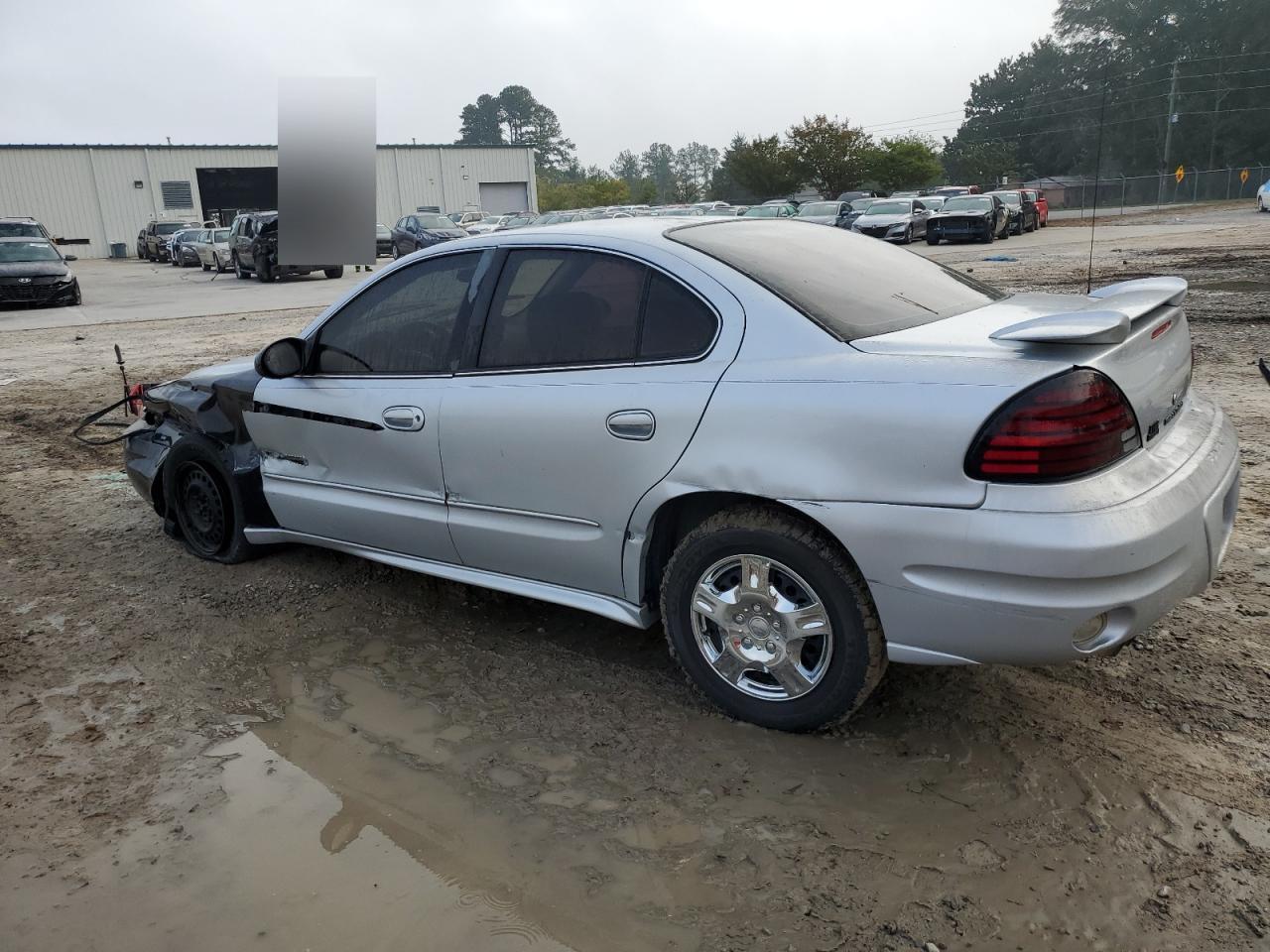 2005 Pontiac Grand AM - Image 2