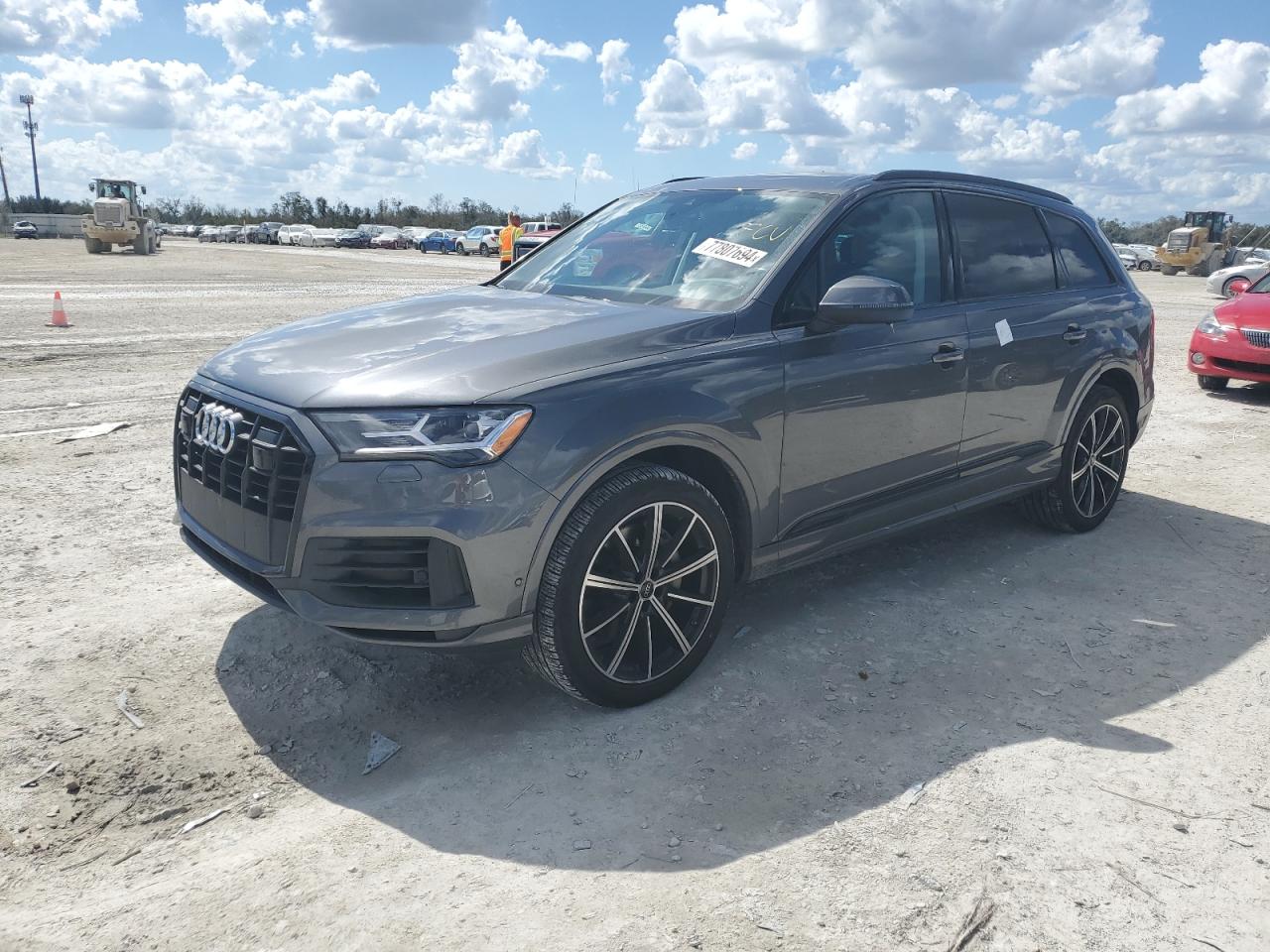 2022 Audi Q7 - Image 1