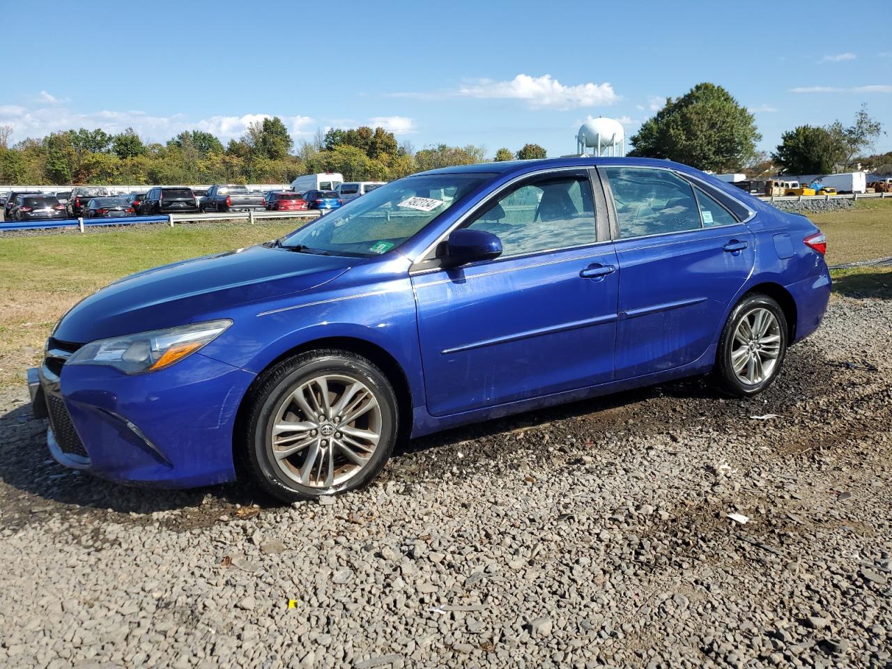 VIN 4T1BF1FKXGU559964 2016 TOYOTA CAMRY no.1