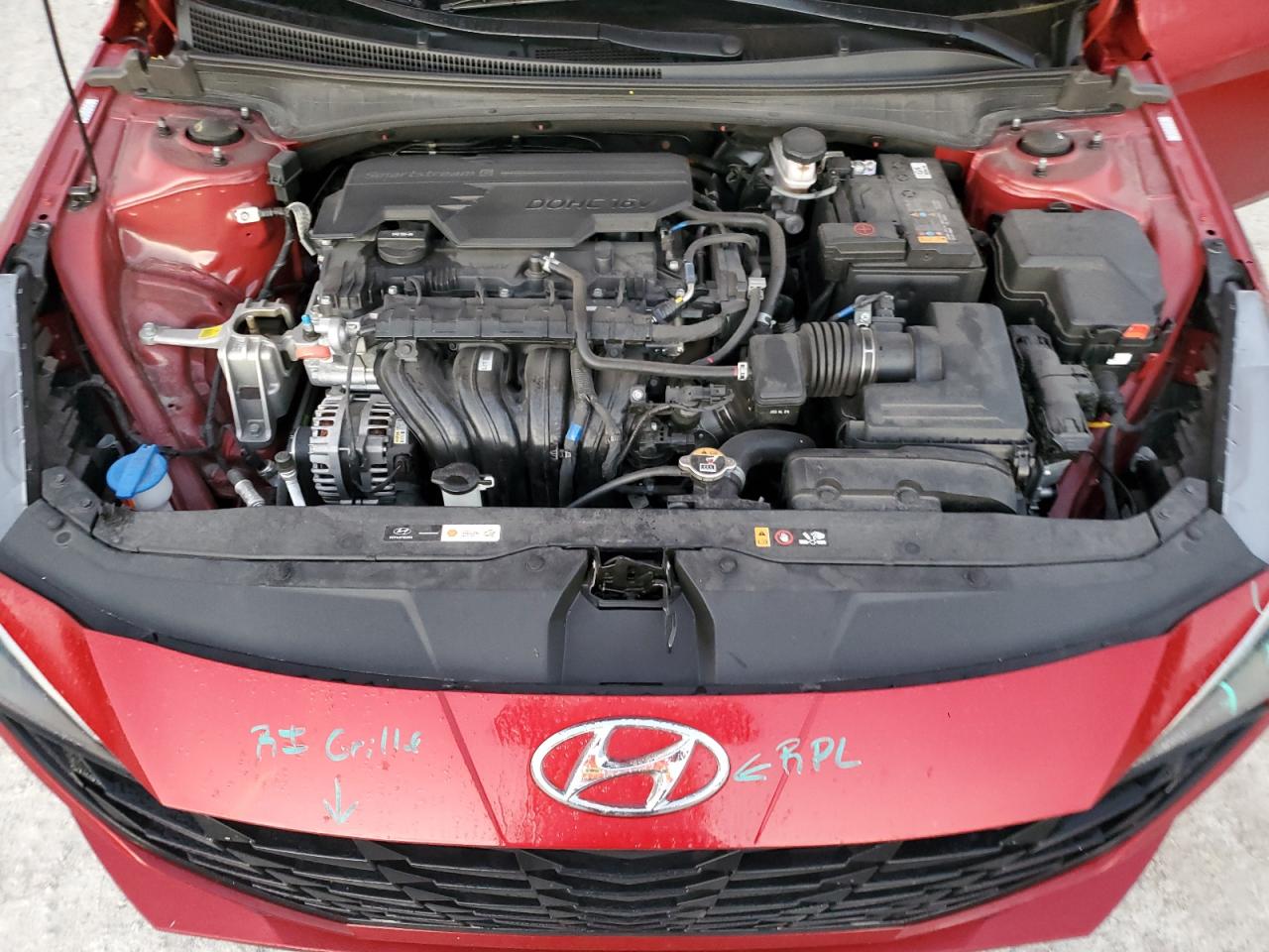 2023 Hyundai Elantra - Image 11