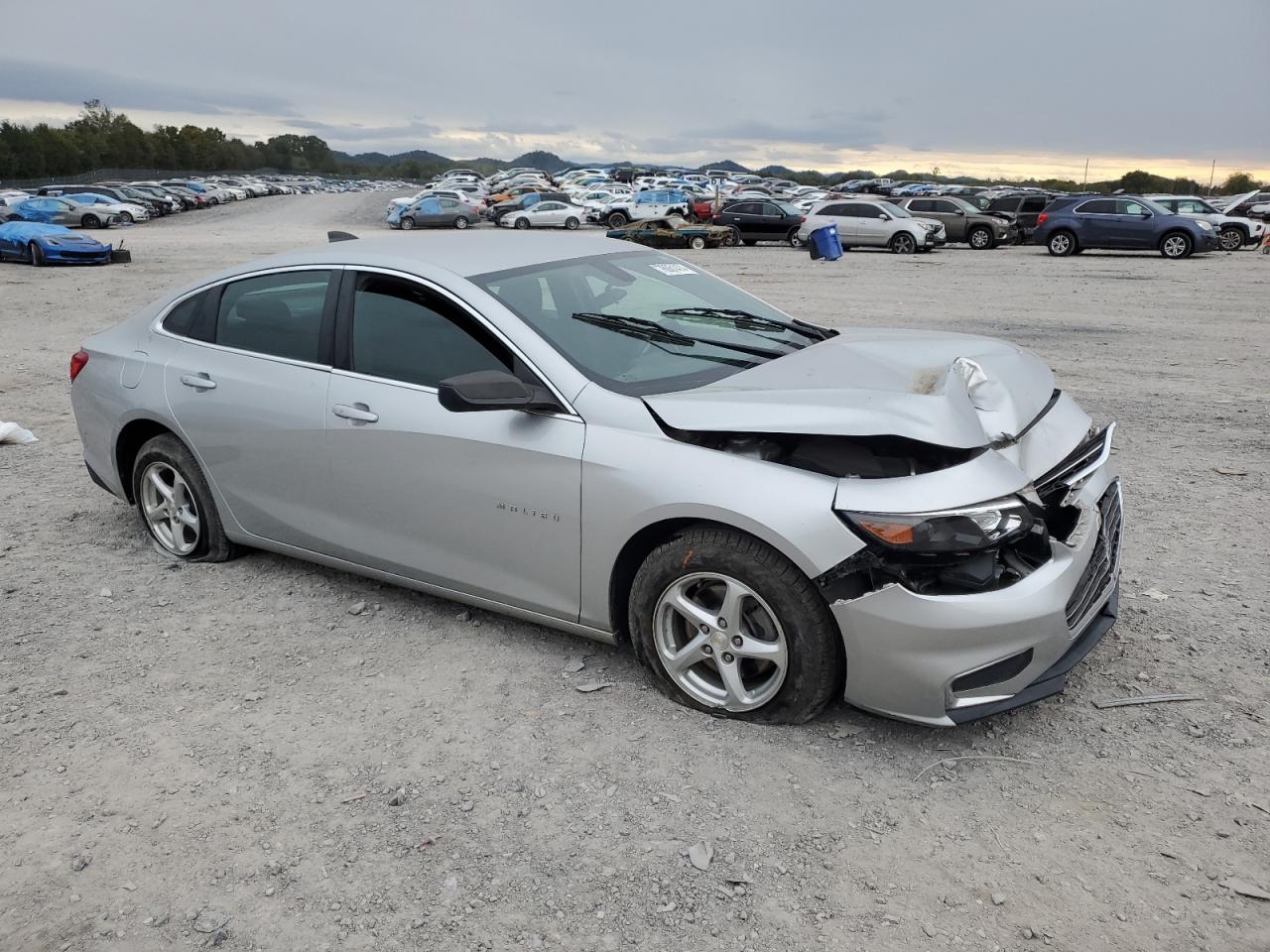 2018 Chevrolet Malibu - Image 4