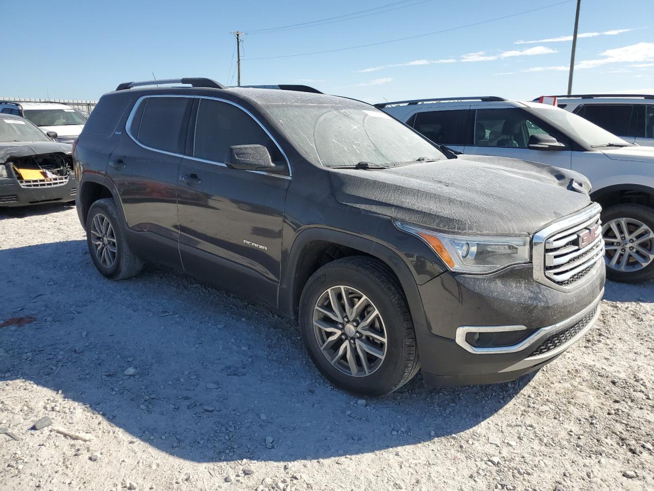 2018 GMC Acadia - Image 4