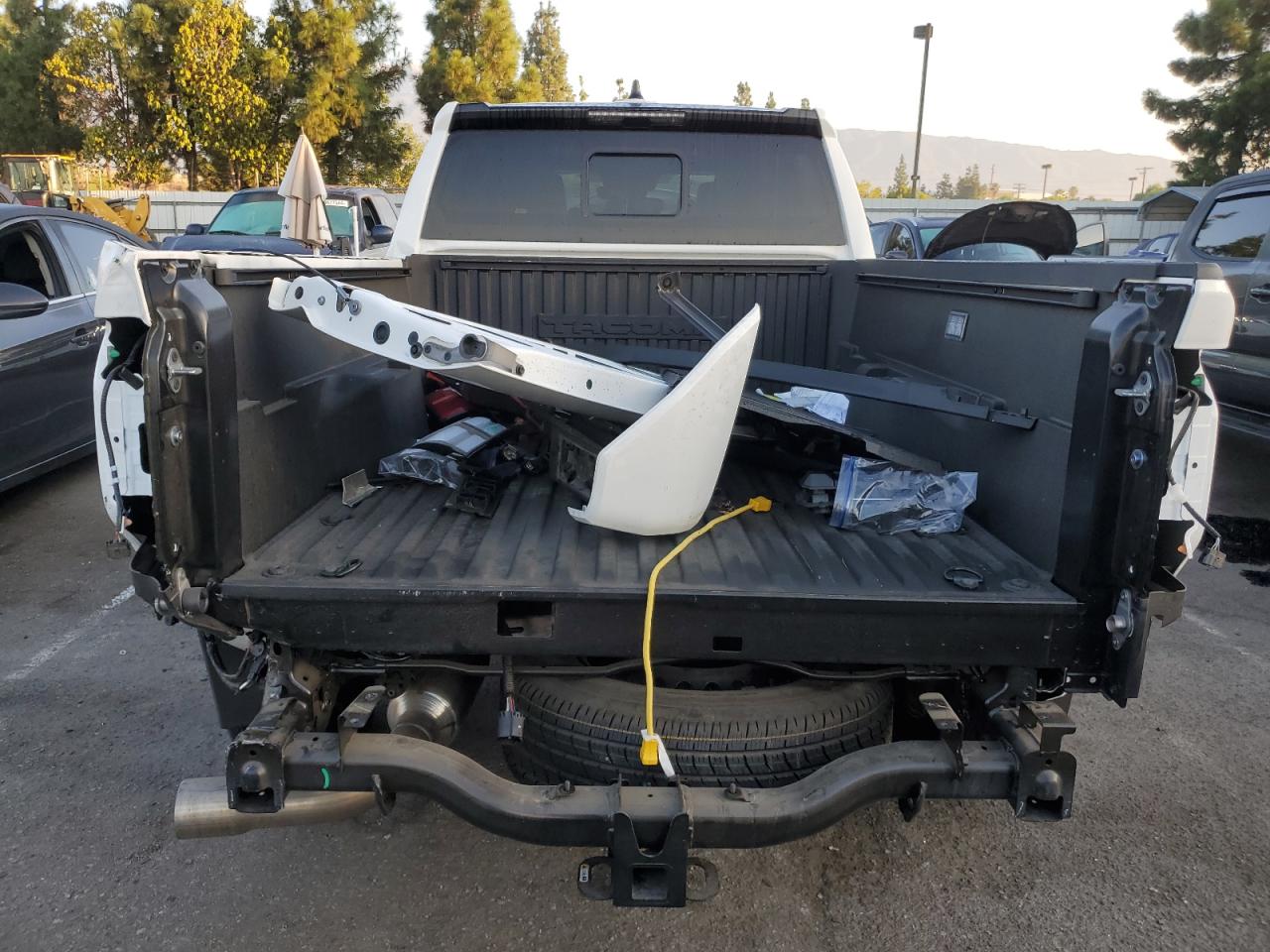 3TMLB5JN6RM003784 2024 Toyota Tacoma Double Cab