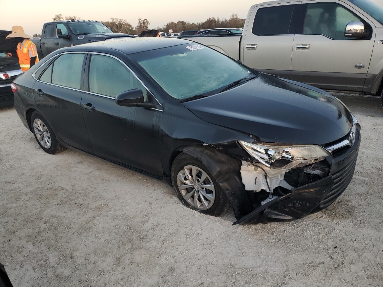 2017 Toyota Camry - Image 4