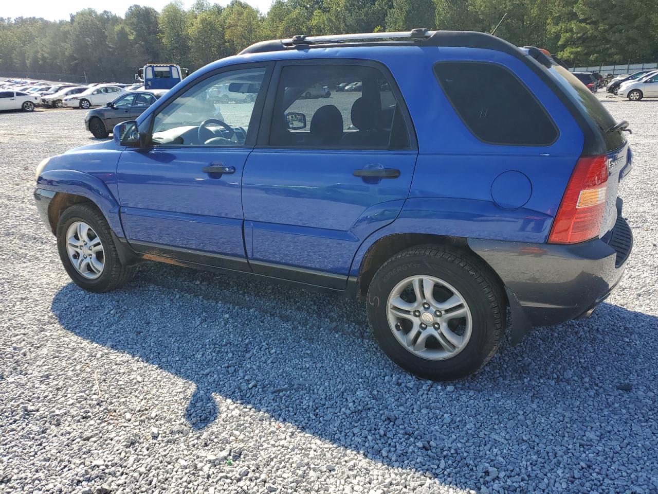2007 Kia Sportage - Image 2