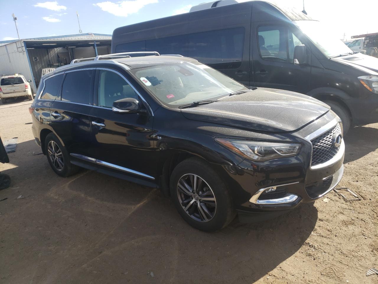 2019 Infiniti QX60 - Image 4