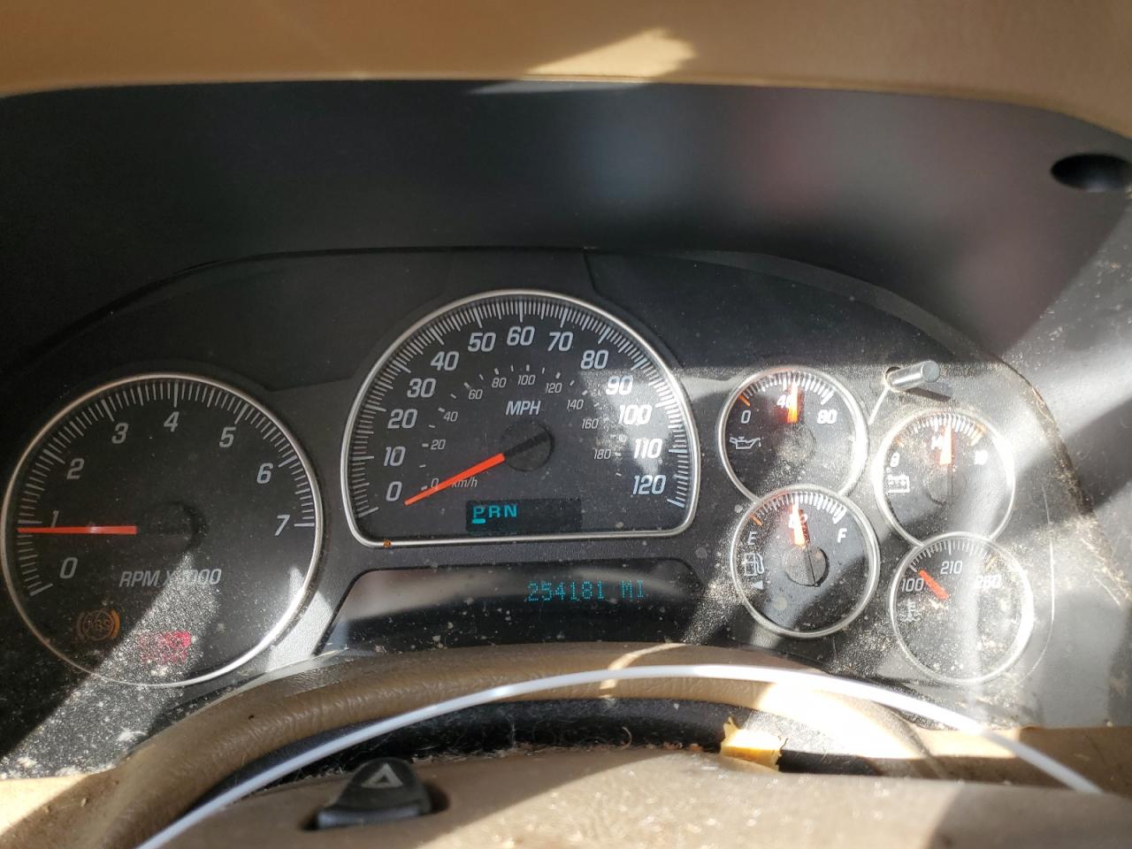 2002 GMC Envoy - Image 9