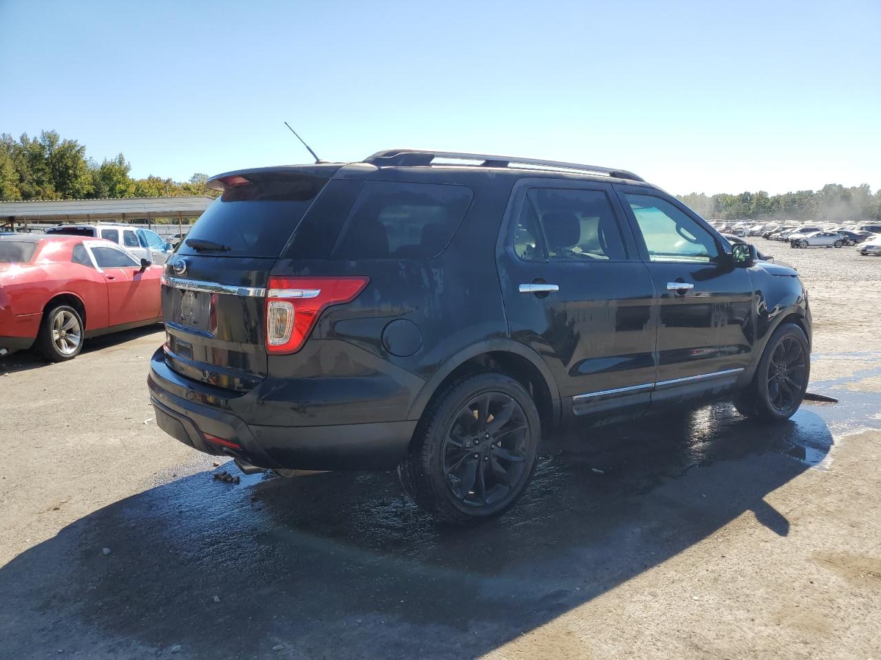 2015 Ford Explorer - Image 3