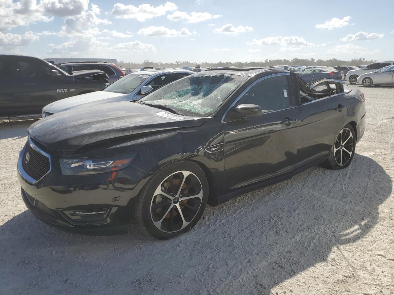 2014 Ford Taurus Sho for Sale in Arcadia, FL - Water/Flood
