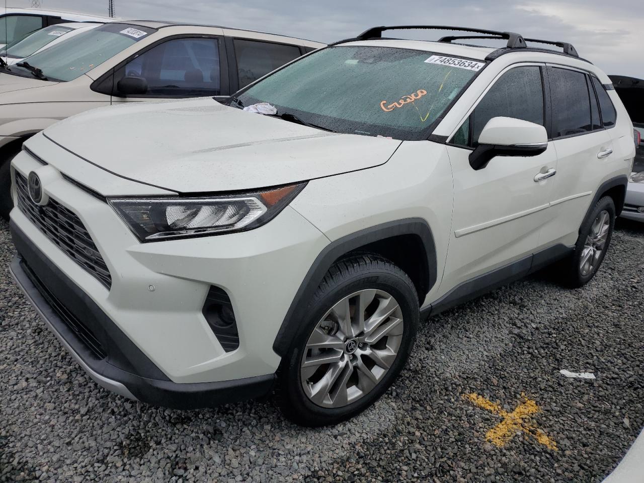 2021 Toyota RAV 4 - Image 1
