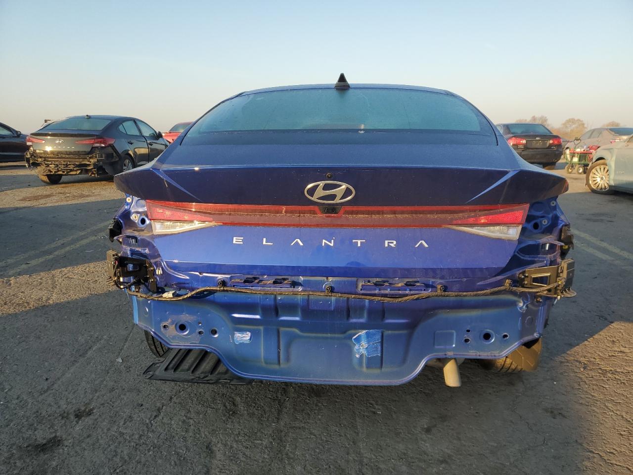 2024 Hyundai Elantra - Image 6