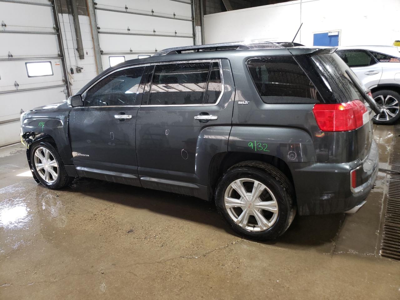 2017 GMC Terrain - Image 2