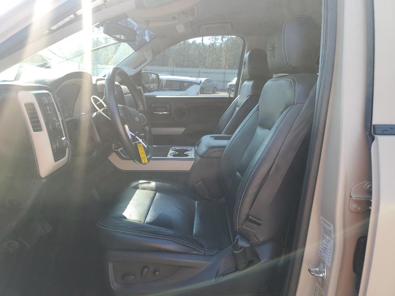 2018 Chevrolet Silverado - Image 7