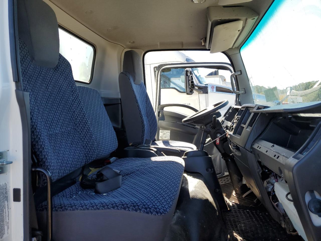 2023 Isuzu Npr Hd - Trucks VIN: 54DC4W1D7PS207730 Lot: 70396475
