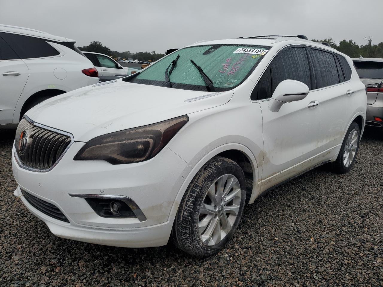 LRBFXFSX2HD084814 2017 BUICK ENVISION - Image 1