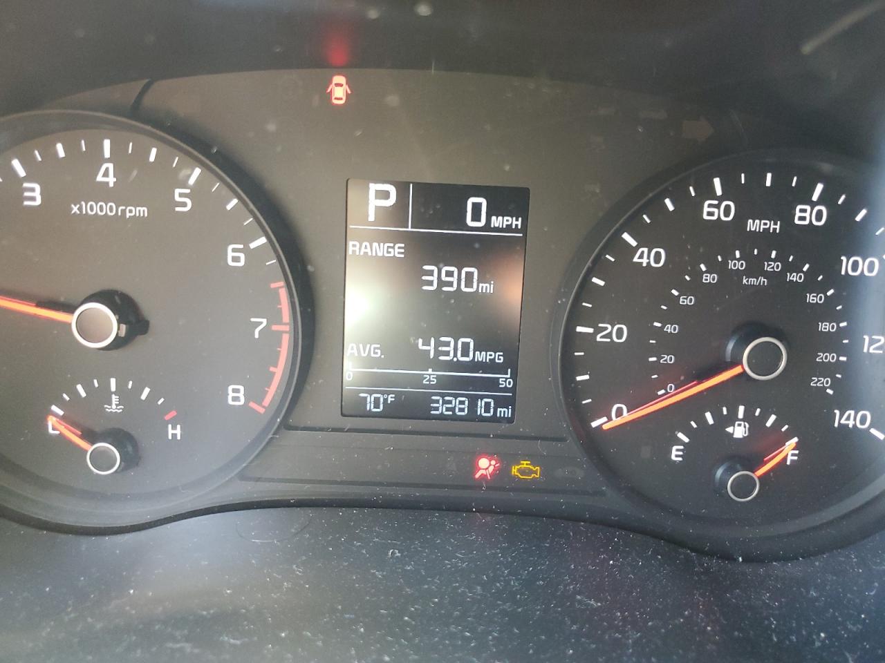2021 Kia Rio - Image 9