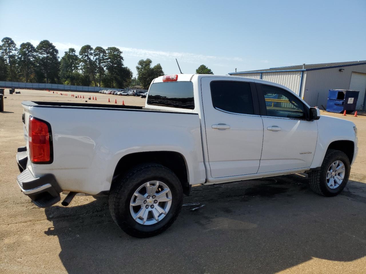 2018 Chevrolet Colorado - Image 3