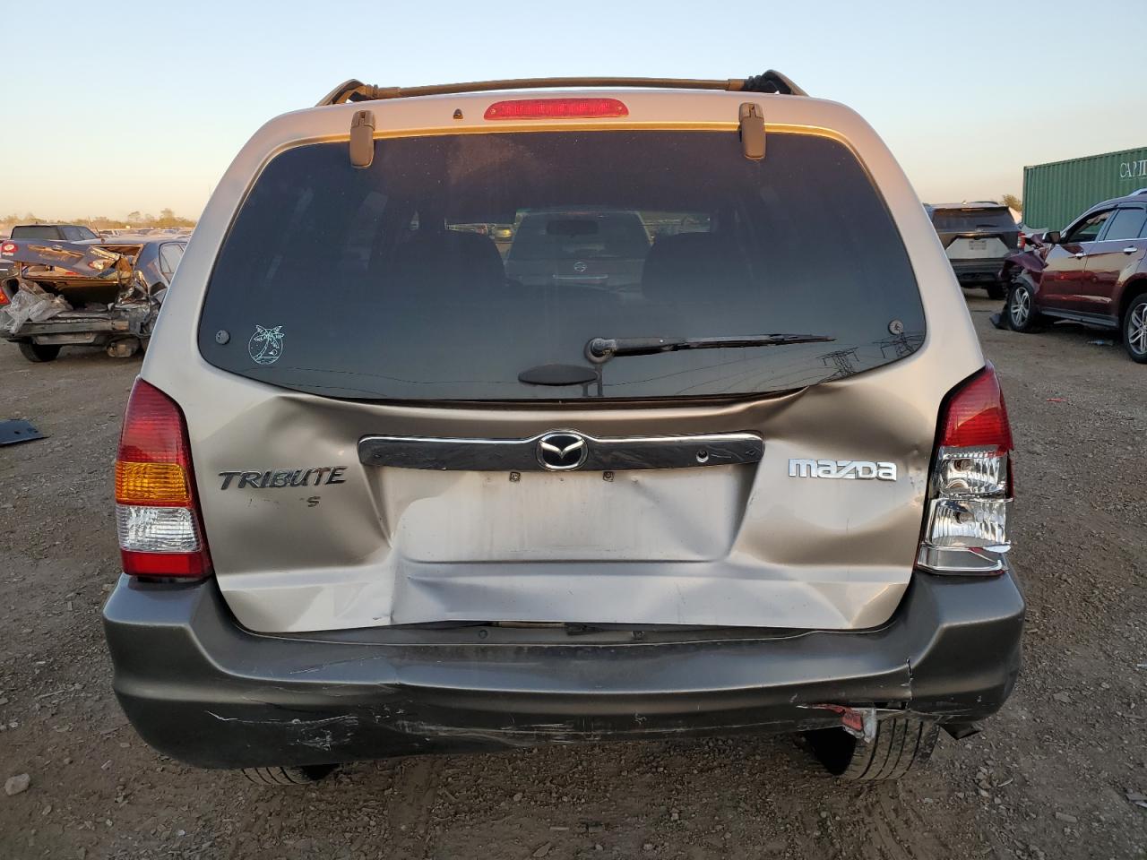 4F2YU09142KM22895 2002 Mazda Tribute Lx