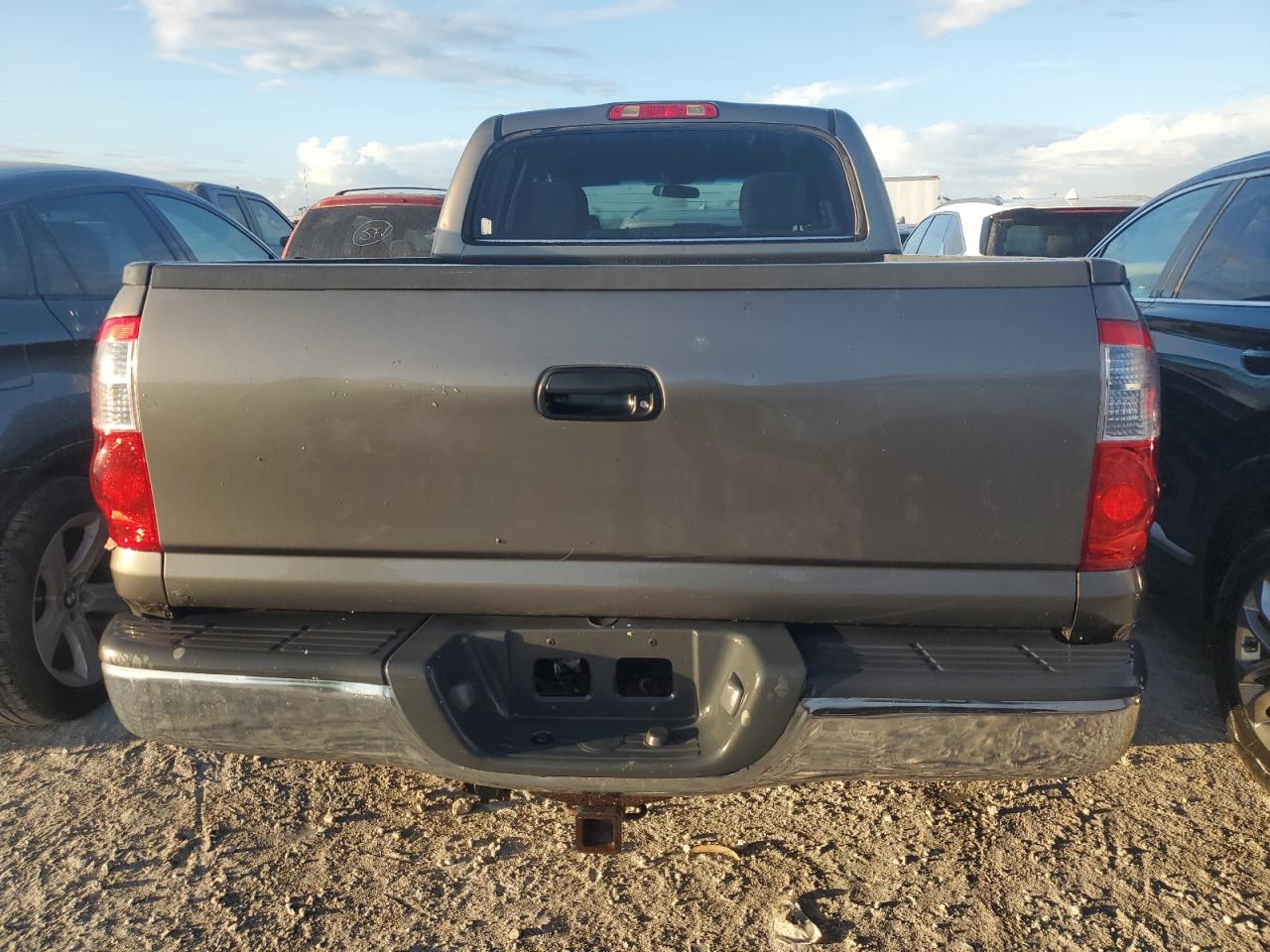 2005 Toyota Tundra Double Cab Sr5 VIN: 5TBET34185S466726 Lot: 76923844