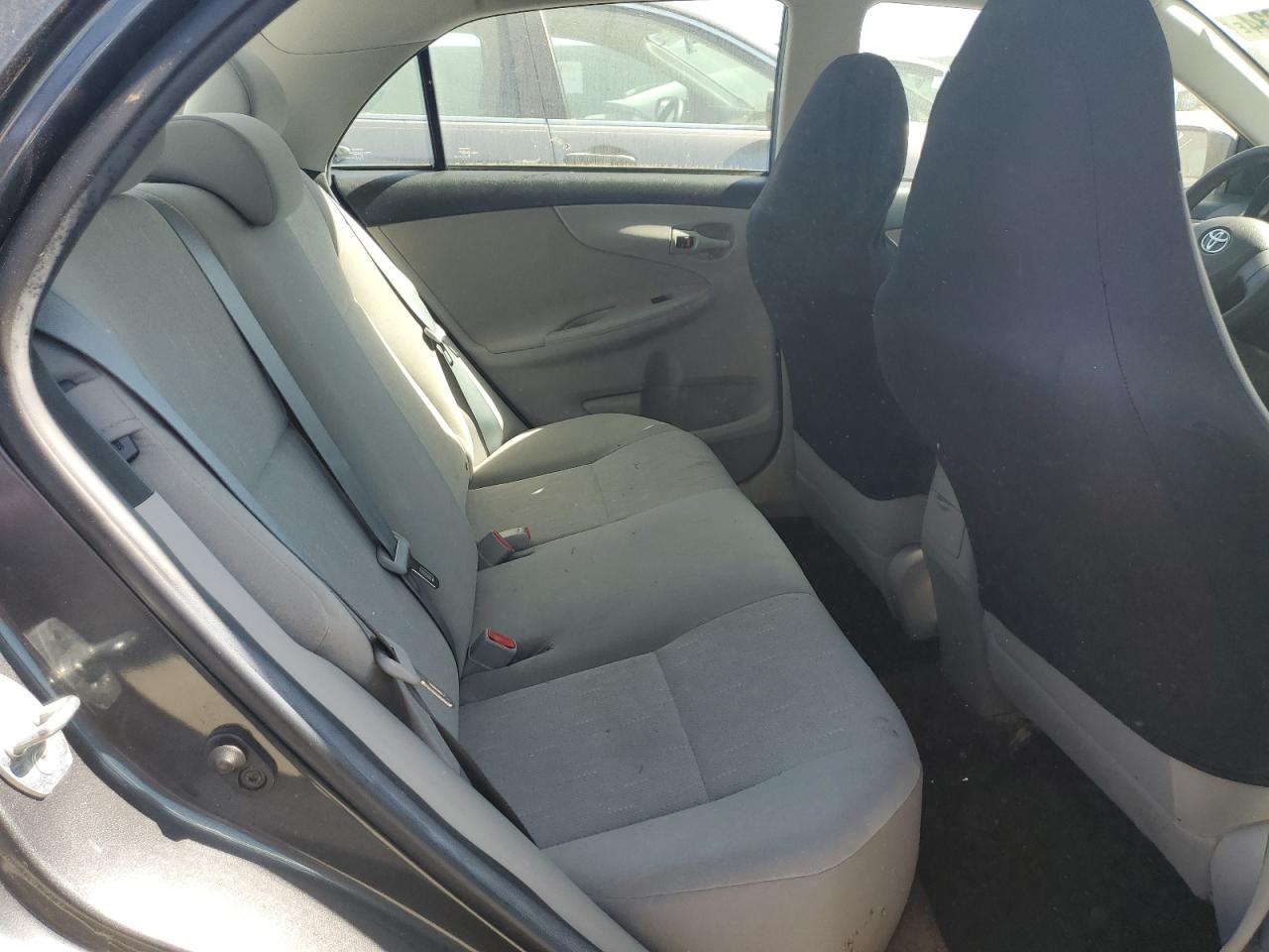 2012 Toyota Corolla - Image 10