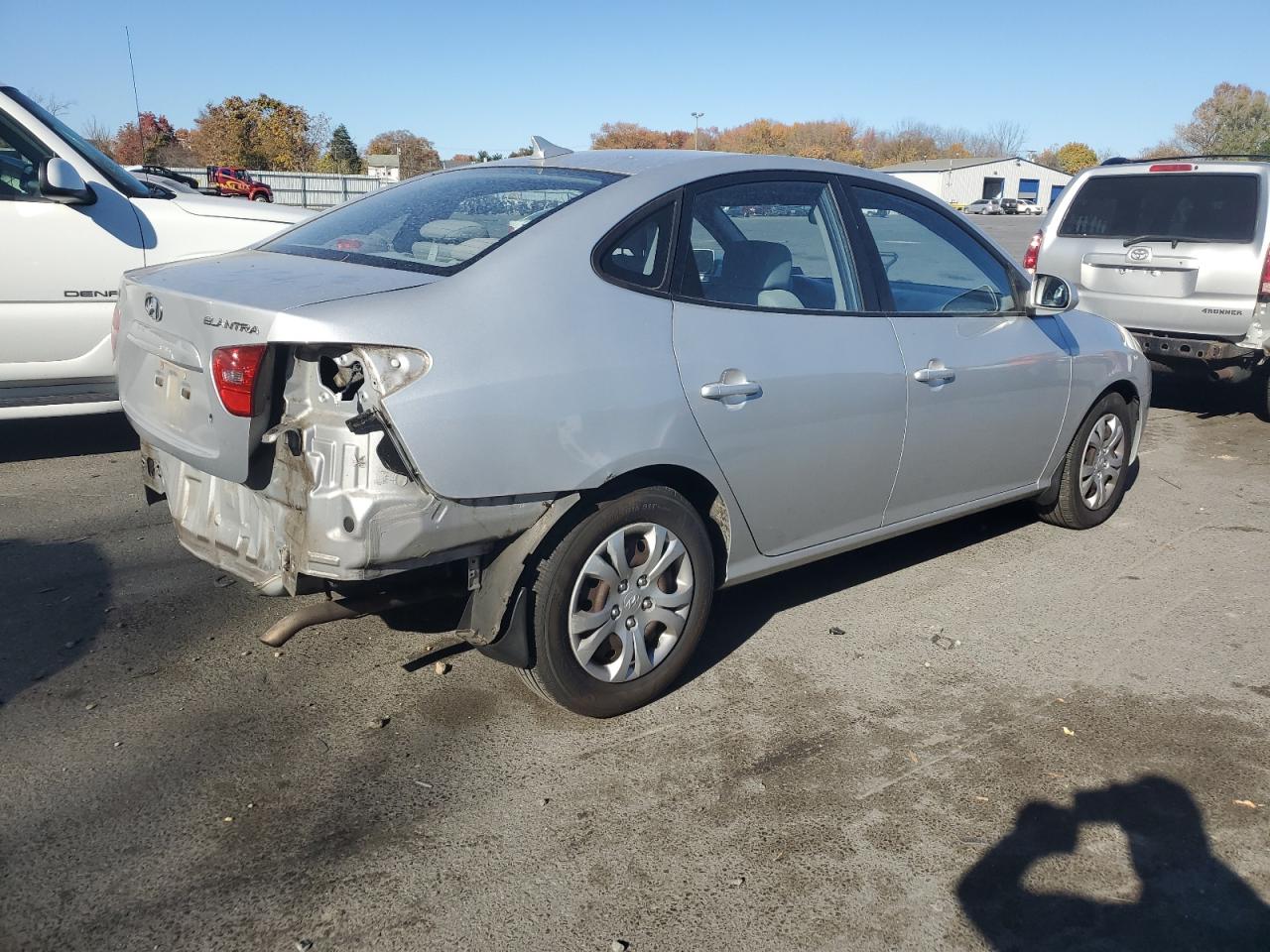 2009 Hyundai Elantra - Image 3