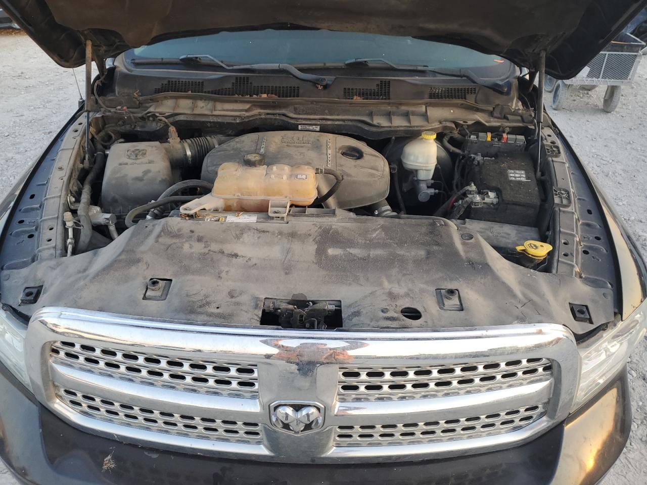 1C6RR7VM3GS235287 2016 Ram 1500 Laramie