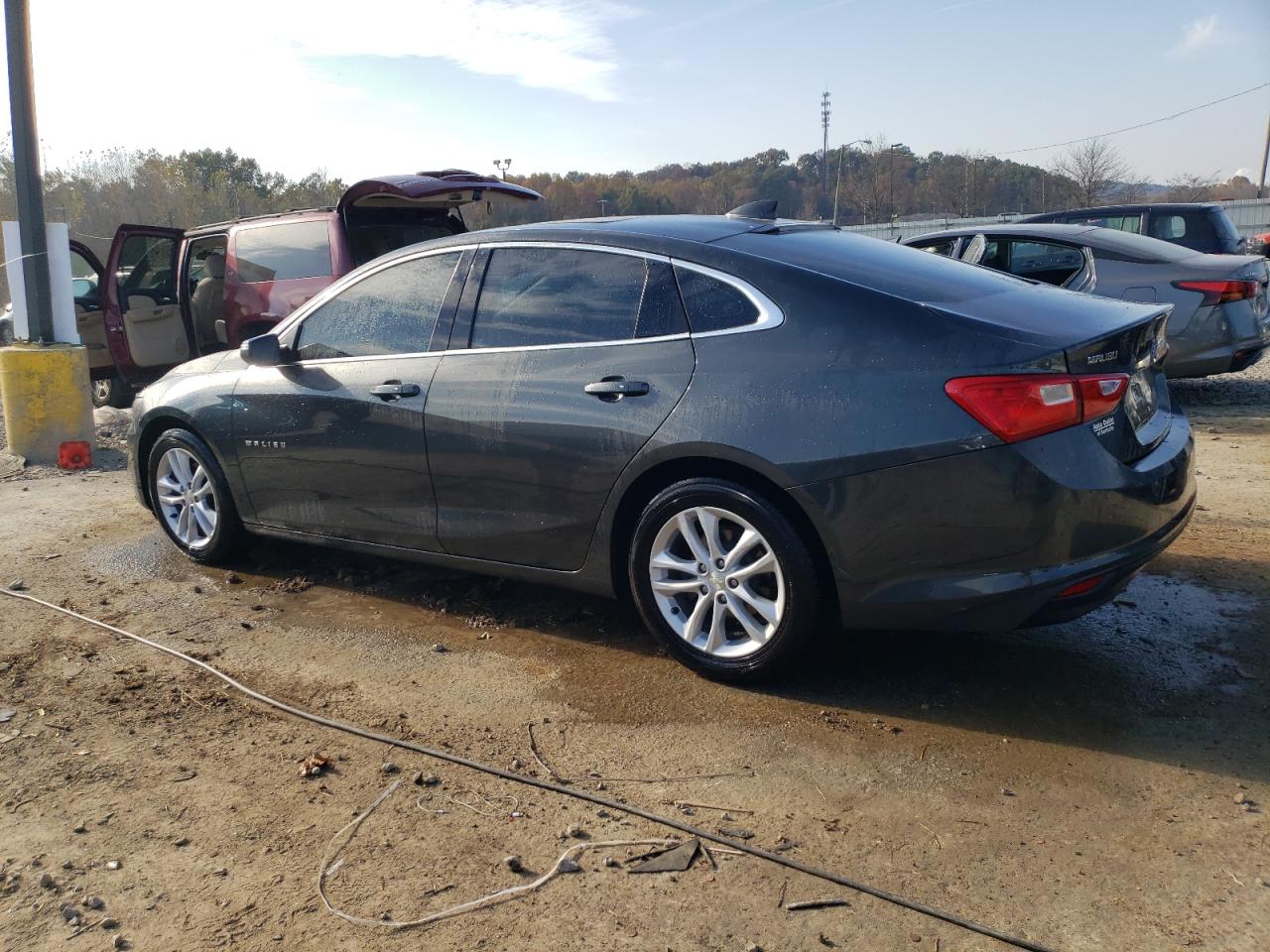 2017 Chevrolet Malibu - Image 2