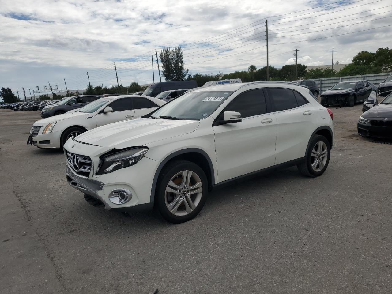 WDCTG4EB0JJ452112 2018 MERCEDES-BENZ GLA CLASS - Image 1