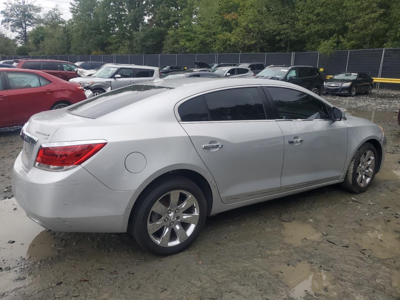 2010 Buick LaCrosse - Image 3