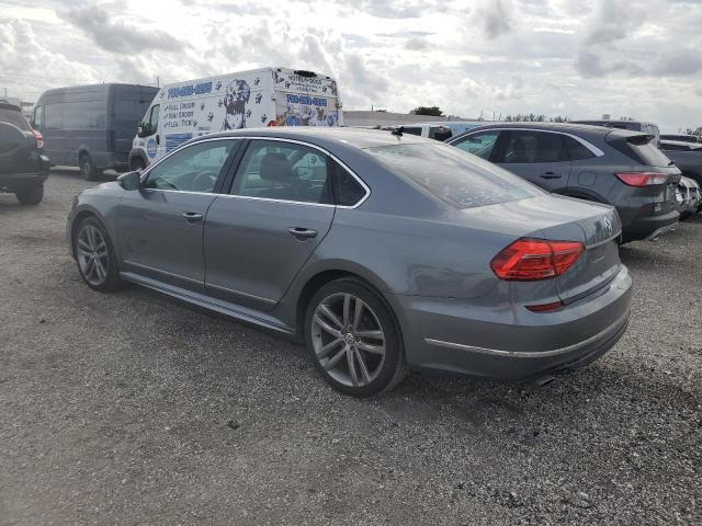 Sedans VOLKSWAGEN PASSAT 2016 Szary