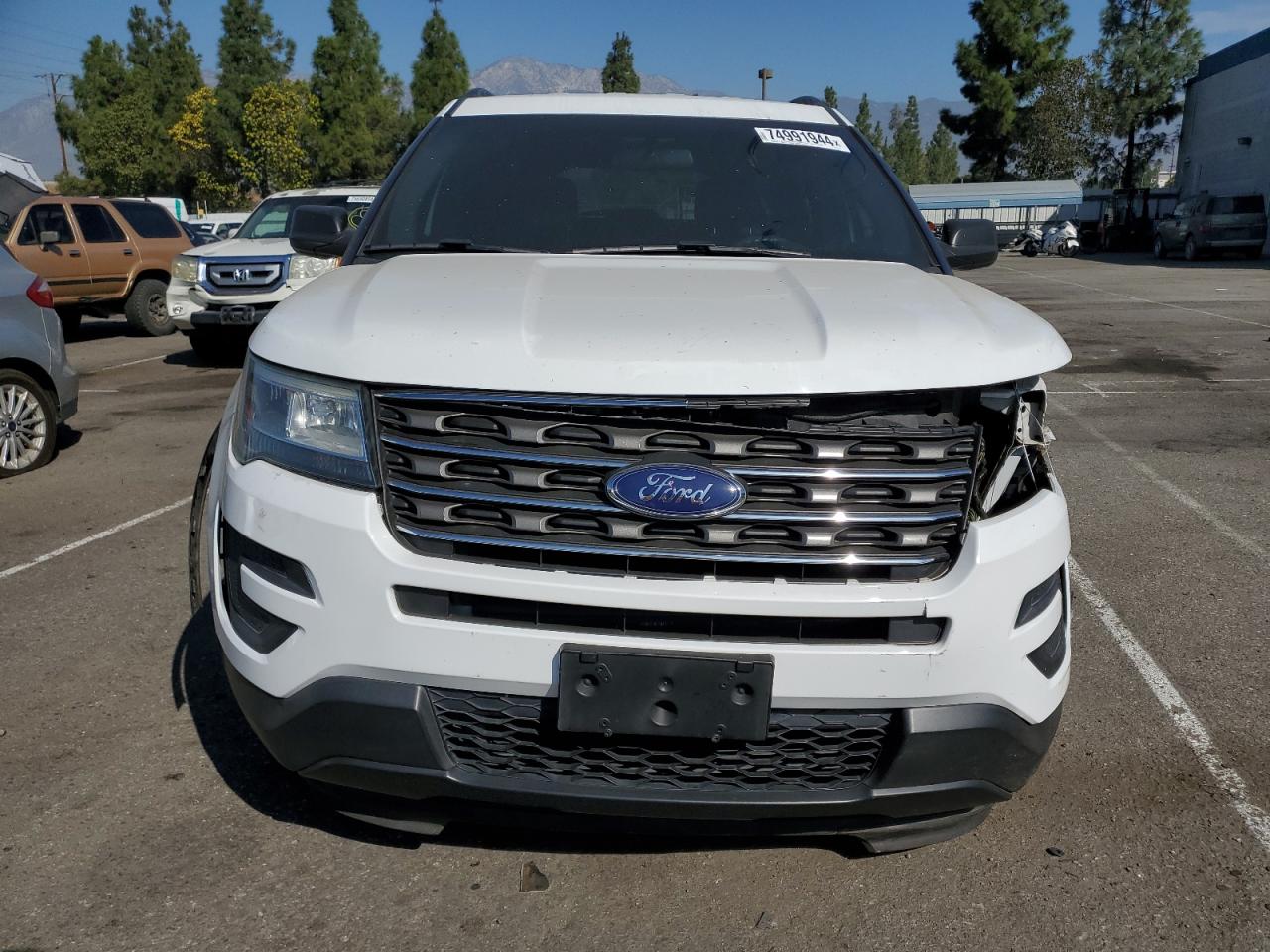 2016 Ford Explorer - Image 5