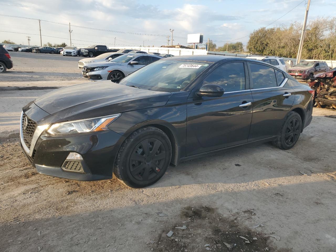 2019 Nissan Altima - Image 1